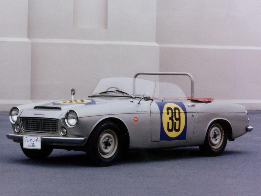  Datsun Fairlady 1500 Japan GP Race 1963 года  (фото 1 из 2)